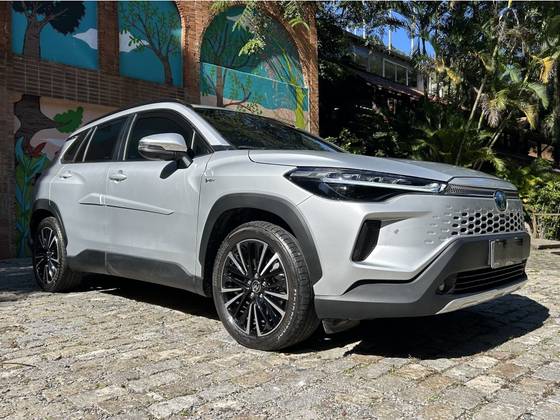 TOYOTA COROLLA CROSS 1.8 VVT-I HYBRID FLEX XRX CVT TOYOTA COROLLA CROSS 1.8 VVT-I HYBRID FLEX XRX CVT